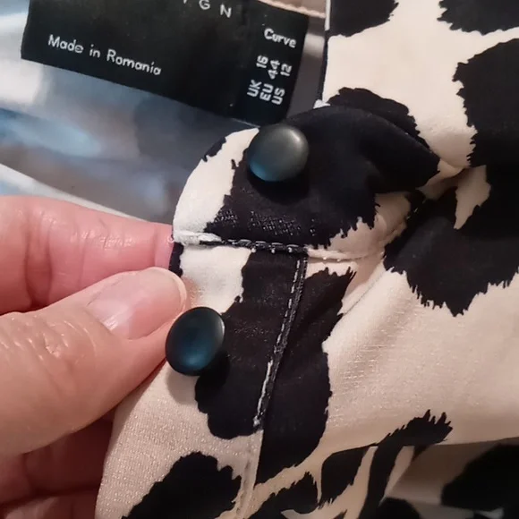 Asos Design Curve Brand Maxi Dress - Picture 10 of 13